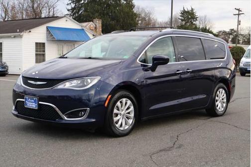 2018 Chrysler Pacifica Touring-L
