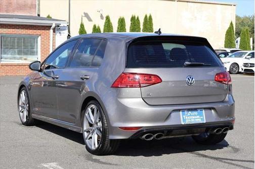 2017 Volkswagen Golf R 2.0T Manual