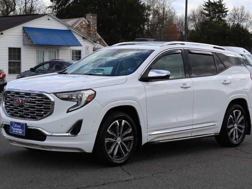 Summit White 2019 GMC Terrain AWD 4dr Denali