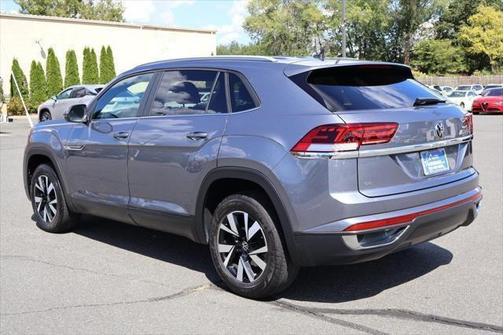 2022 Volkswagen Atlas Cross Sport 2.0T SE