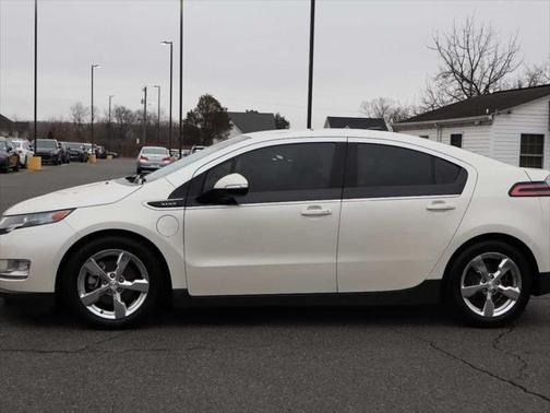 2014 Chevrolet Volt Base