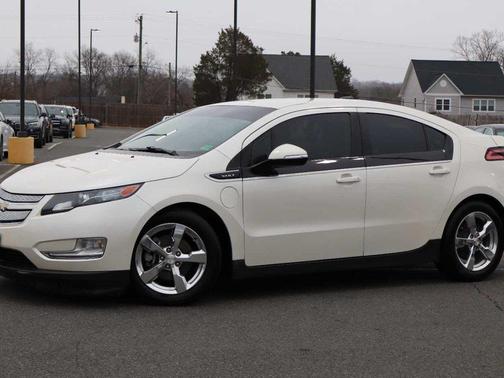 2014 Chevrolet Volt Base