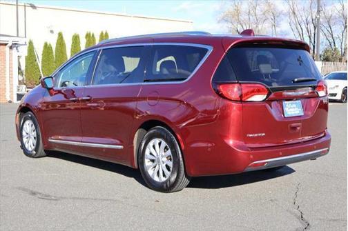 2018 Chrysler Pacifica Touring-L Plus