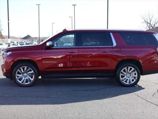 2021 Chevrolet Suburban 4WD 4dr Premier