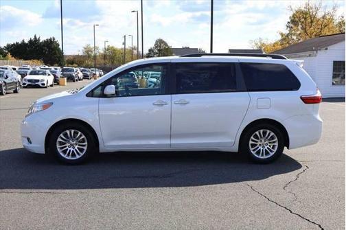 2015 Toyota Sienna XLE Premium