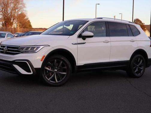 2022 Volkswagen Tiguan 2.0T SE 4MOTION