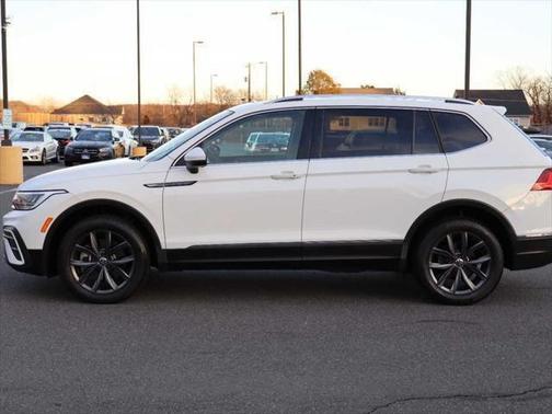 2022 Volkswagen Tiguan 2.0T SE 4MOTION
