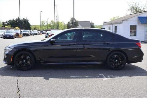 2017 BMW 750 i xDrive