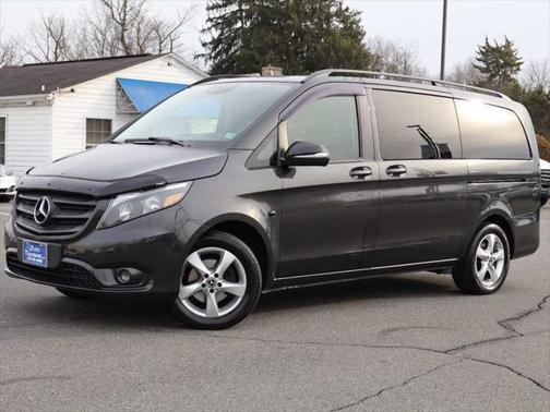 2021 Mercedes-Benz Metris Base