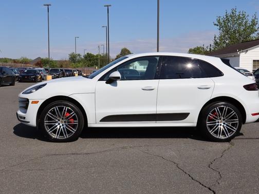 Custom Color Metallic 2018 Porsche Macan Turbo AWD