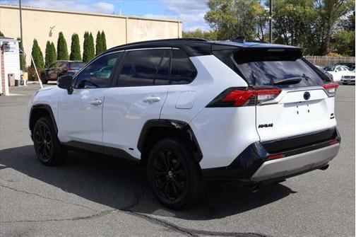 2023 Toyota RAV4 Hybrid SE