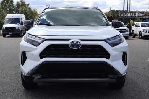 2023 Toyota RAV4 Hybrid SE