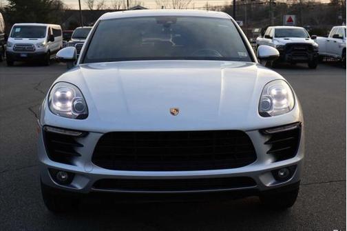 2018 Porsche Macan Base