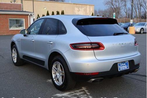 2018 Porsche Macan Base