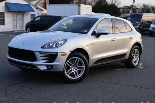 2018 Porsche Macan Base