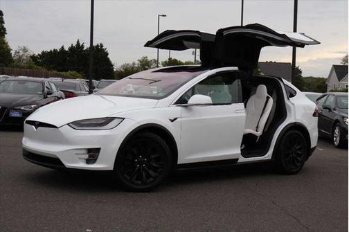 2018 Tesla Model X 75D 4 DOOR SUV ELECTRIC