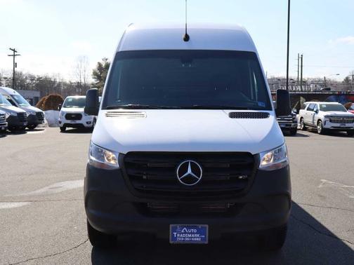 2022 Mercedes-Benz Sprinter 2500 2500 High Roof V6 170" RWD