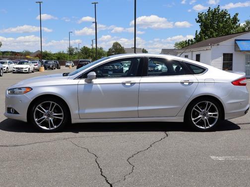 Ingot Silver 2013 Ford Fusion 4dr Sdn Titanium FWD