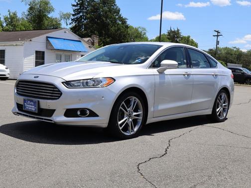 Ingot Silver 2013 Ford Fusion 4dr Sdn Titanium FWD