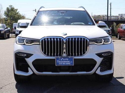 Mineral White Metallic 2020 BMW X7 xDrive40i Sports Activity Vehicle