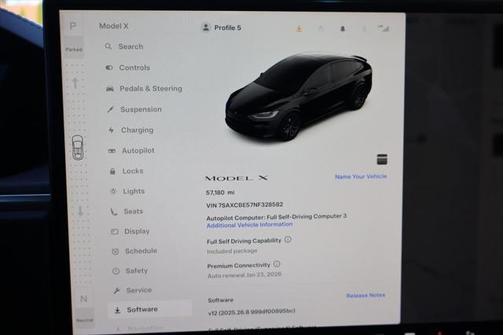 2022 Tesla Model X Dual Motor All-Wheel Drive