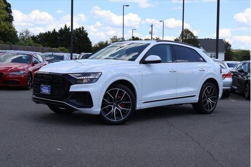 2023 Audi Q8 55 Premium Plus