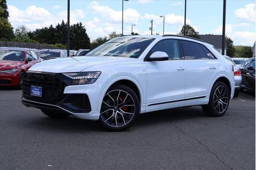 2023 Audi Q8 55 Premium Plus