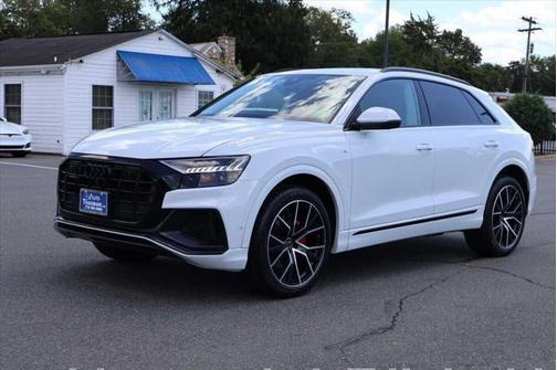 2023 Audi Q8 55 Premium Plus
