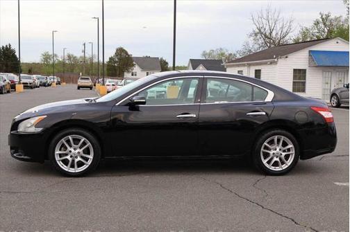 2010 Nissan Maxima SV