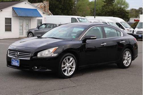 2010 Nissan Maxima SV