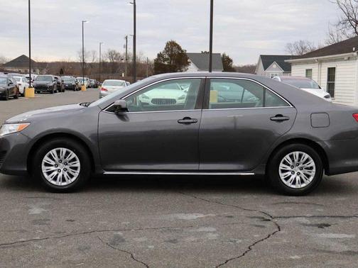 2013 Toyota Camry LE