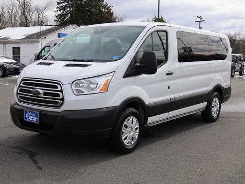 2015 Ford Transit-150 T-150 130" Low Roof XLT 12 PASS