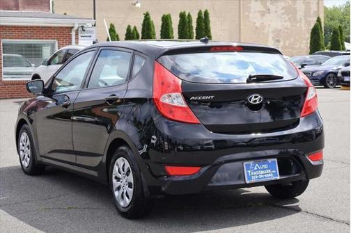 2016 Hyundai Accent SE