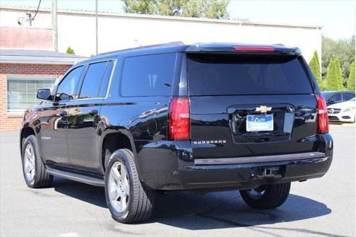 2017 Chevrolet Suburban LT