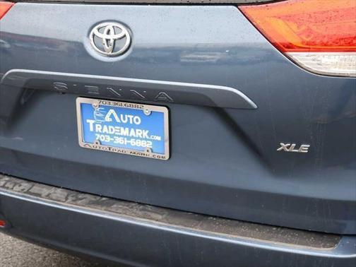 2014 Toyota Sienna XLE