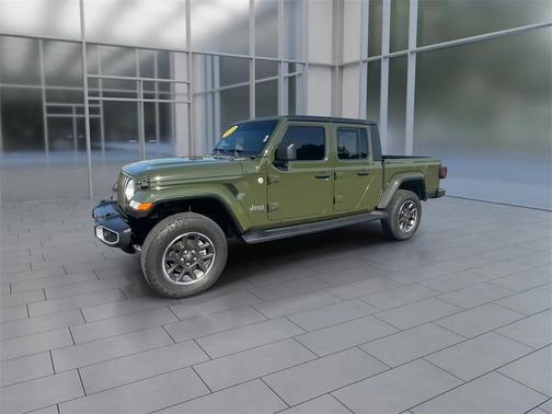 2022 Jeep Gladiator Overland