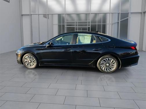 2021 Hyundai SONATA Limited 2.0T