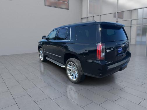 Onyx Black 2020 GMC Yukon SLT