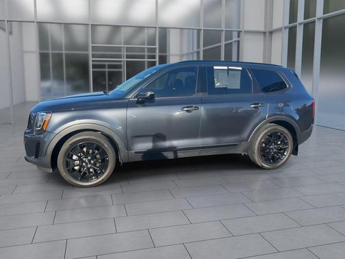 Gravity Grey 2022 Kia Telluride SX