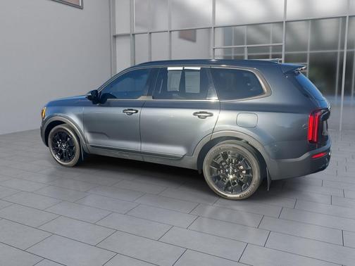Gravity Grey 2022 Kia Telluride SX