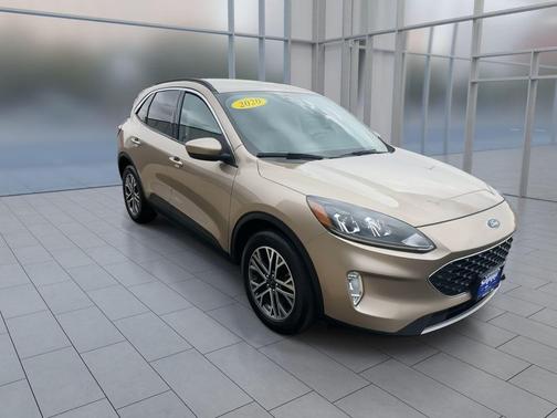 DESERT GOLD METALLIC 2020 Ford Escape SEL