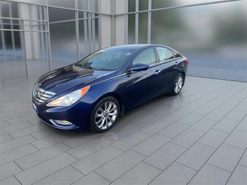 2012 Hyundai SONATA SE