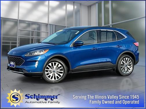 2022 Ford Escape Titanium