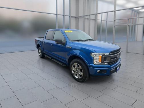 LIGHTNING BLUE 2018 Ford F-150 XLT