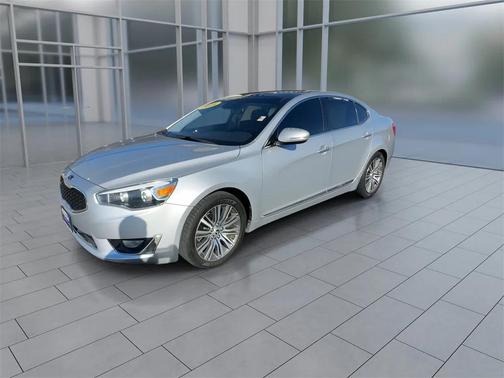 2016 Kia Cadenza Premium