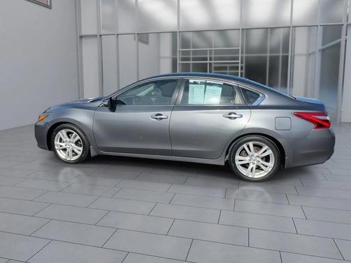 2017 Nissan Altima 3.5 SL