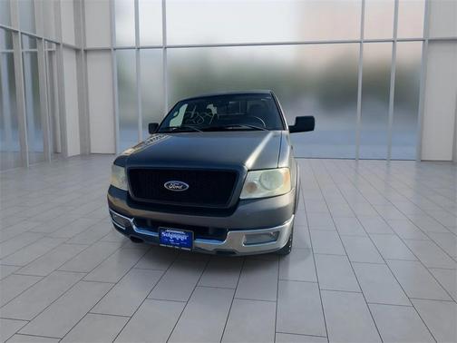 2004 Ford F-150 XLT