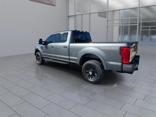 2022 Ford F-350 Lariat
