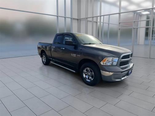 2018 RAM 1500 SLT