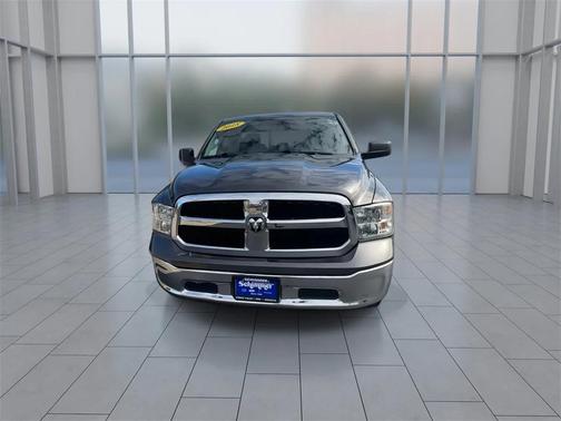 2018 RAM 1500 SLT